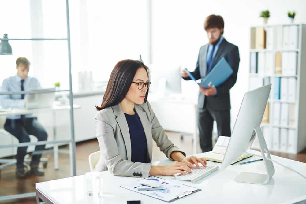 Bons plans abonnements pro : lesquels valent le coup selon une analyse comparative structurée.