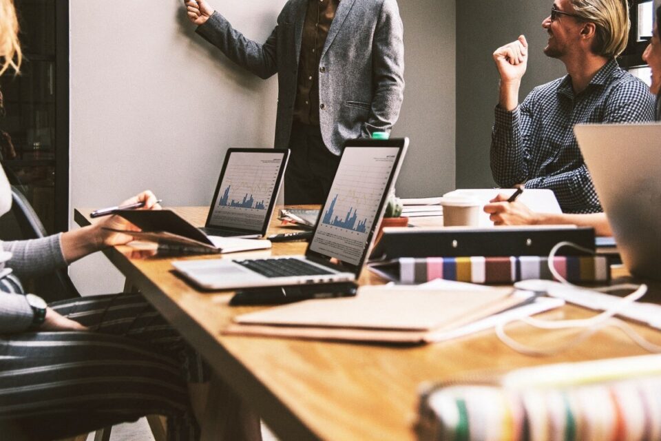 Logiciel de gestion permettant de savoir comment centraliser ses achats professionnels efficacement.