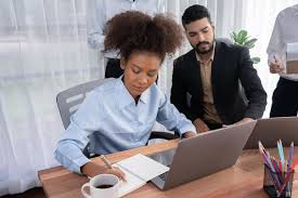 Guide complet LMNP : comment faire son bilan immobilier sans expert-comptable grâce aux outils numériques.